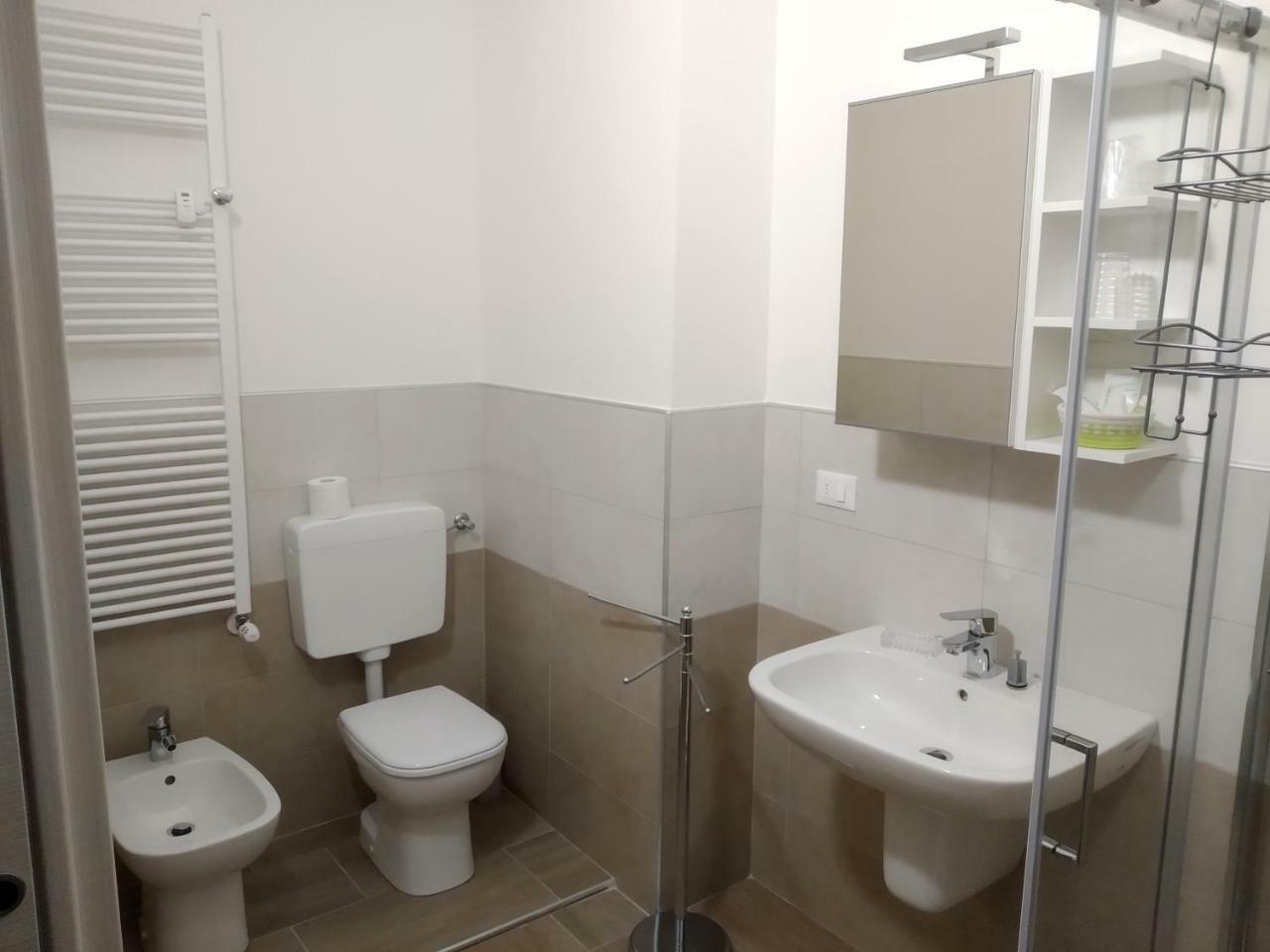 Arno Rooms Verona Esterno foto