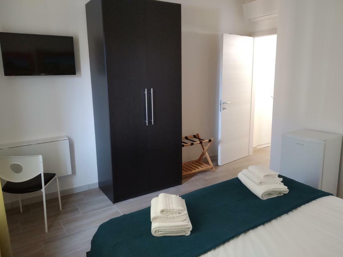 Arno Rooms Verona Esterno foto
